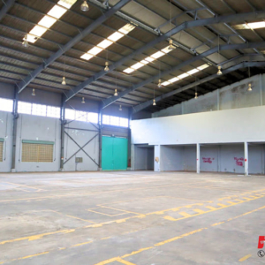 Kho hàng diện tích 2006m2 4