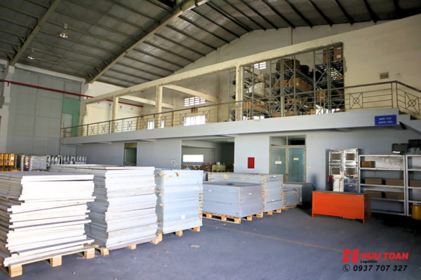 Thuê kho Bình Tân 100m2 3