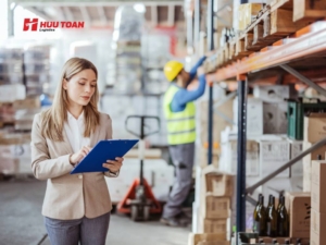 hiện thực hóa mục tiêu tối ưu trong quản trị kho hàng trong logistics là gì