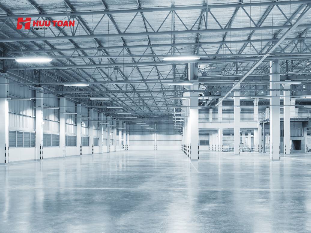 Tại sao cho thuê kho xưởng lại giúp doanh nghiệp giảm rủi ro tồn kho và tối ưu chuỗi cung ứng? Tối ưu chuỗi cung ứng nhờ hệ thống kho cho thuê sở hữu vị trí chiến lược và hạ tầng chuyên dụng