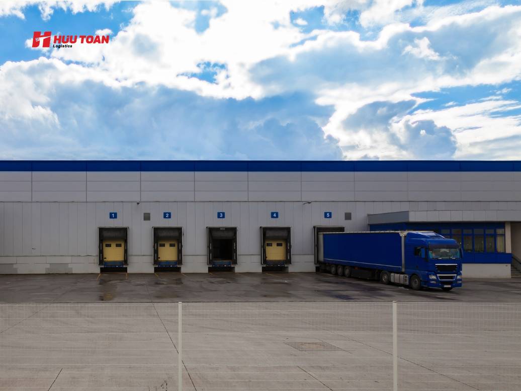 Phí thuê kho ngoại quan và những khoản phí ẩn khiến doanh nghiệp “đau ví” Các khoản phí ẩn doanh nghiệp cần lưu ý khi thuê kho ngoại quan để tránh chi phí bất ngờ