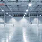 Chi phí vận hành cố định hàng tháng ngoài tiền thuê cần tính song song với đơn giá cho thuê nhà xưởng