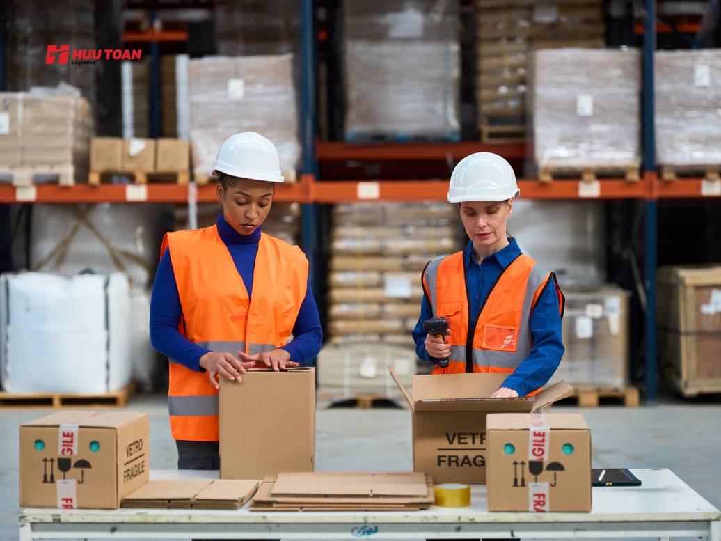 Vì sao tra cứu mã HS code lại quan trọng khi thuê kho chứa hàng? Tra cứu mã hs code giúp doanh nghiệp lựa chọn vị trí và mô hình kho phù hợp với đặc thù hàng hóa và vận hành logistics