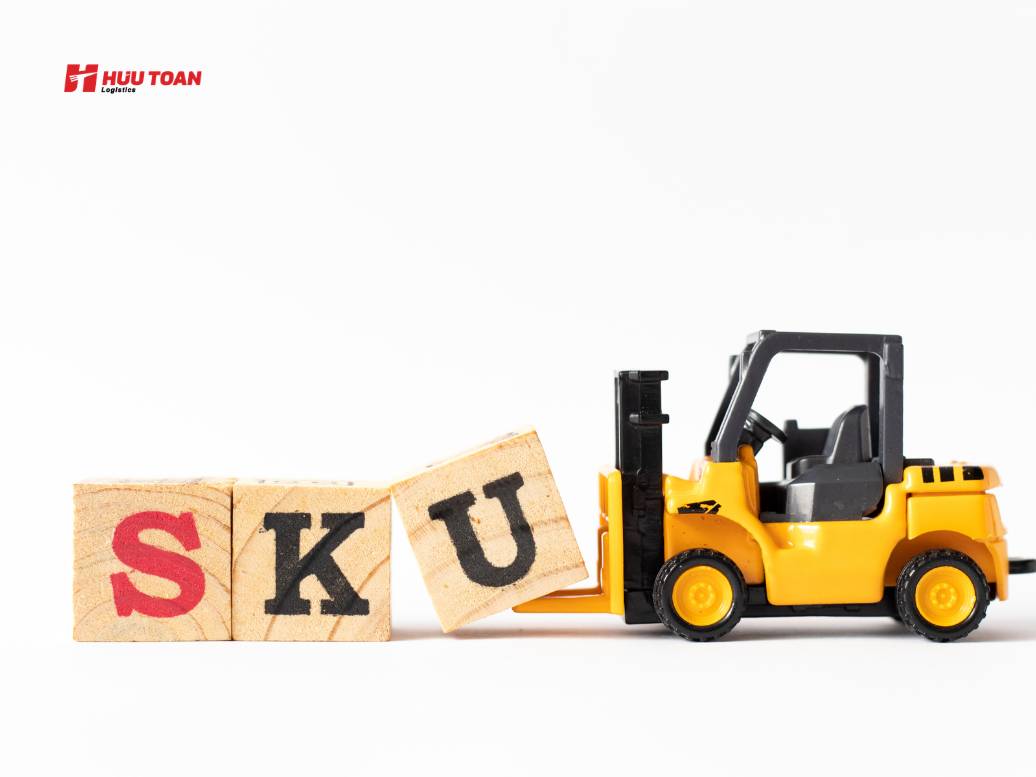 SKU người bán là gì và vai trò trong việc kiểm soát hàng hóa trong logistics Cấu trúc SKU người bán là gì và cách phân loại hàng hóa trong hệ thống kho thực tế giúp tối ưu quản lý logistics