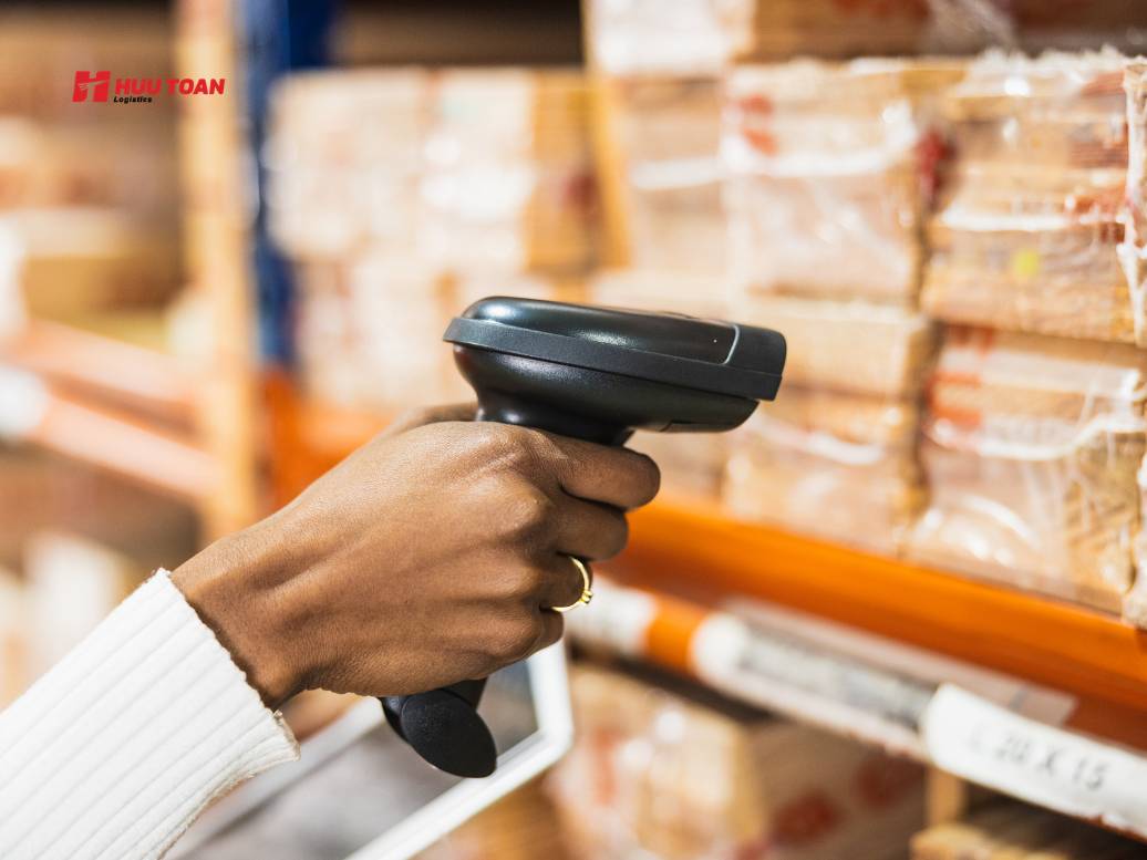 Vai trò của quản trị kho hàng trong logistics và tác động trực tiếp đến tốc độ giao hàng Vai trò của quản trị kho hàng trong logistics và tác động trực tiếp đến tốc độ giao hàng