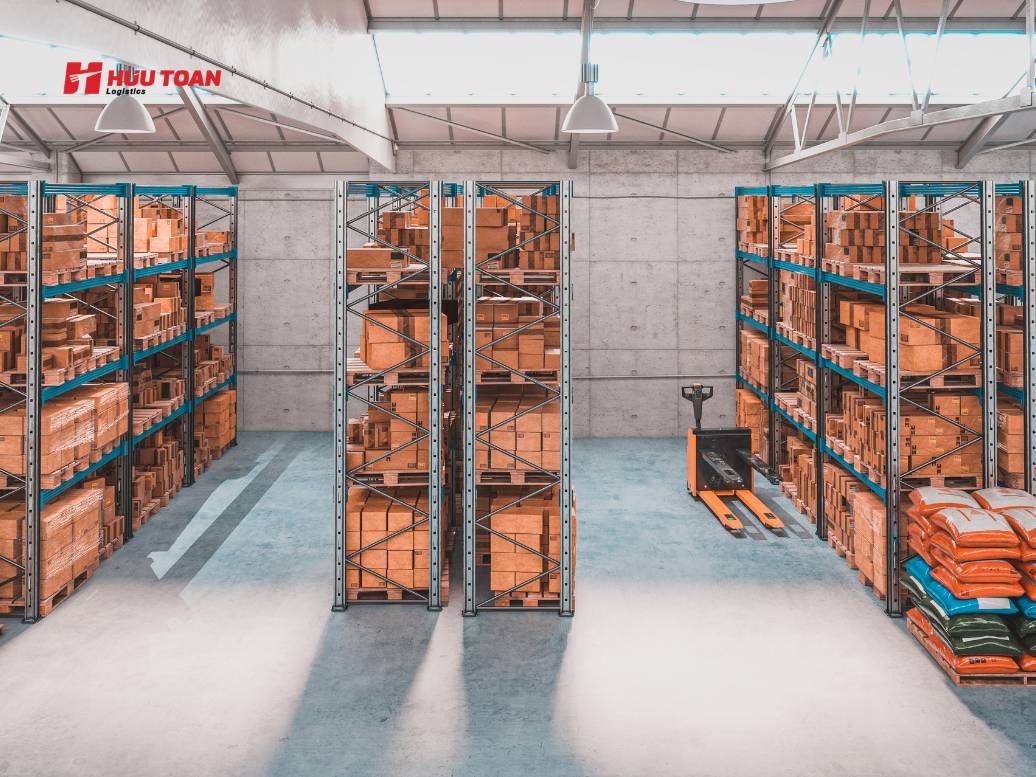 보관 및 유통용 산업 창고 임대 Choosing the right industrial warehouse for rent in Vietnam