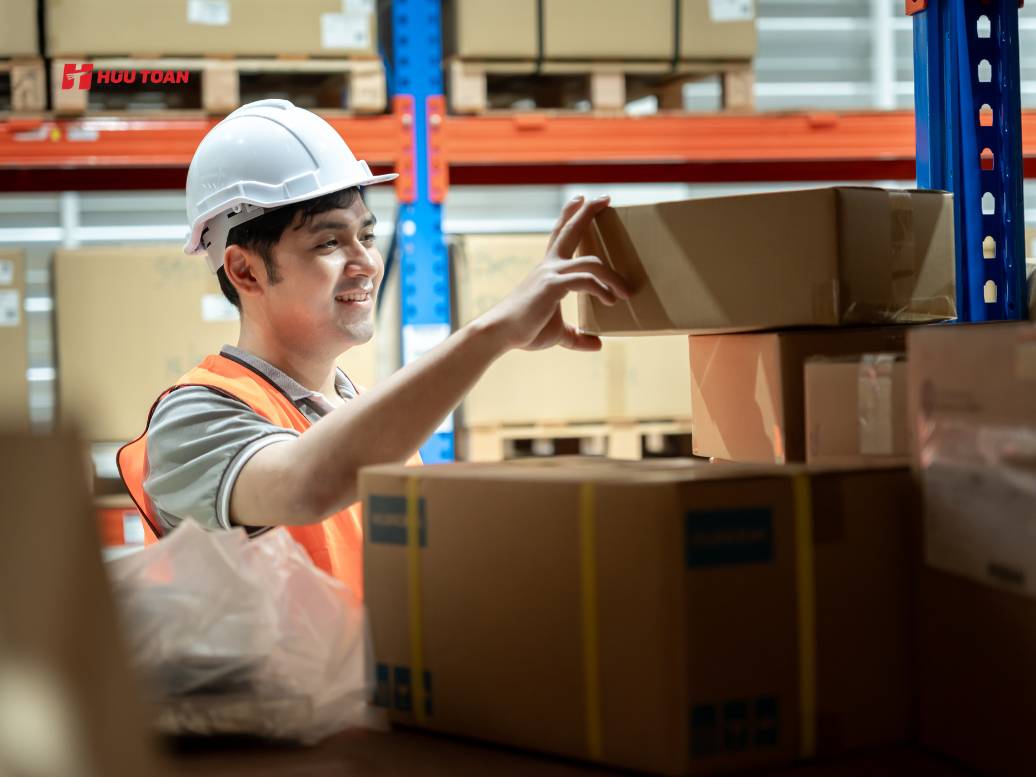 Quy trình đóng gói hàng hóa xuất khẩu tránh lỗi nhỏ gây thiệt hại lớn Cách kiểm soát độ ổn định của kiện hàng trong quy trình đóng gói hàng hóa xuất khẩu trước khi vận chuyển