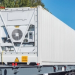 Xe container 20 feet dài bao nhiêu mét và phù hợp với loại hàng nào? Container 20 feet phù hợp với những nhóm hàng nào trong vận tải và cách lựa chọn theo trọng lượng, kích thước thực tế